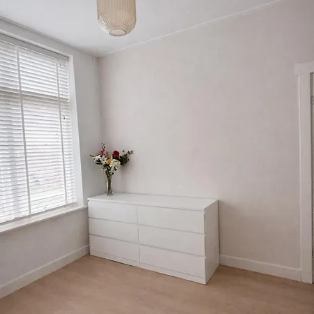 Hébergement de vacances Charming House 5 Min Walk To Center Of Alkmaar