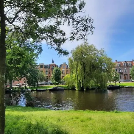 Charming House 5 Min Walk To Center Of Сasa de vacaciones Alkmaar
